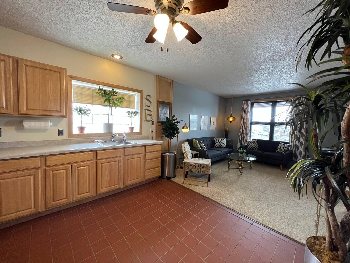 Effie Building - Unit B - Image# 1