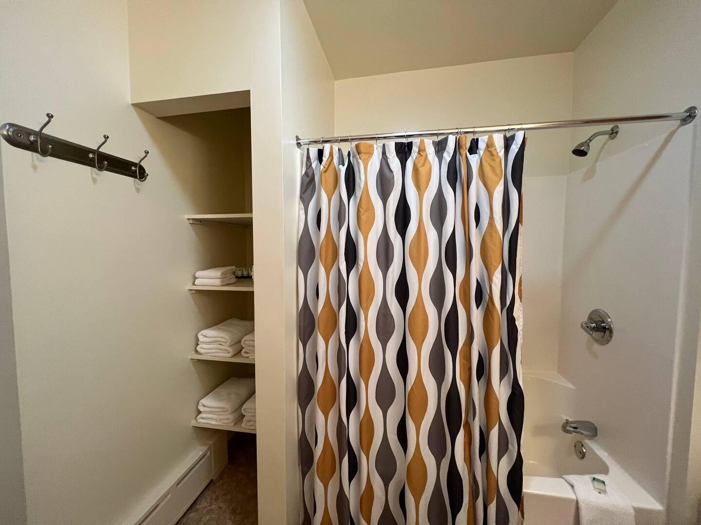 Effie Building - Unit B - Image# 1