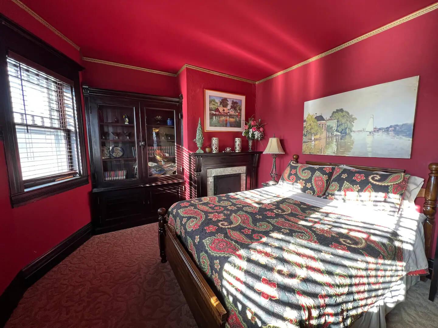 The Queen Anne #2 - Image# 1