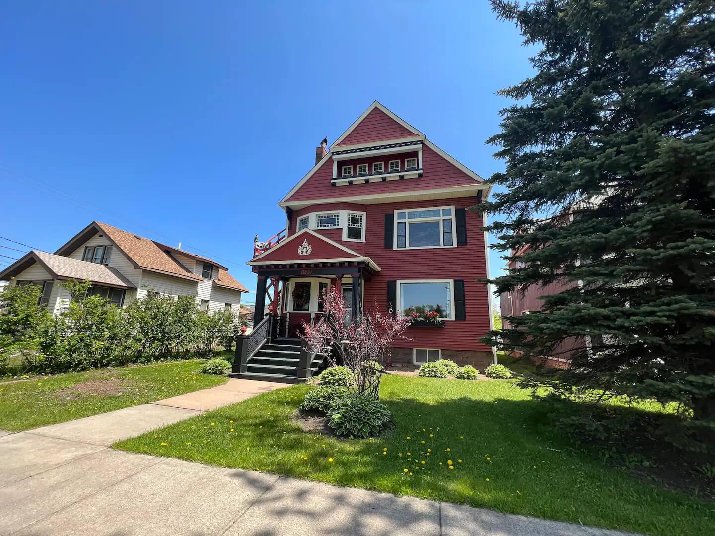 The Queen Anne #3 - Image# 1