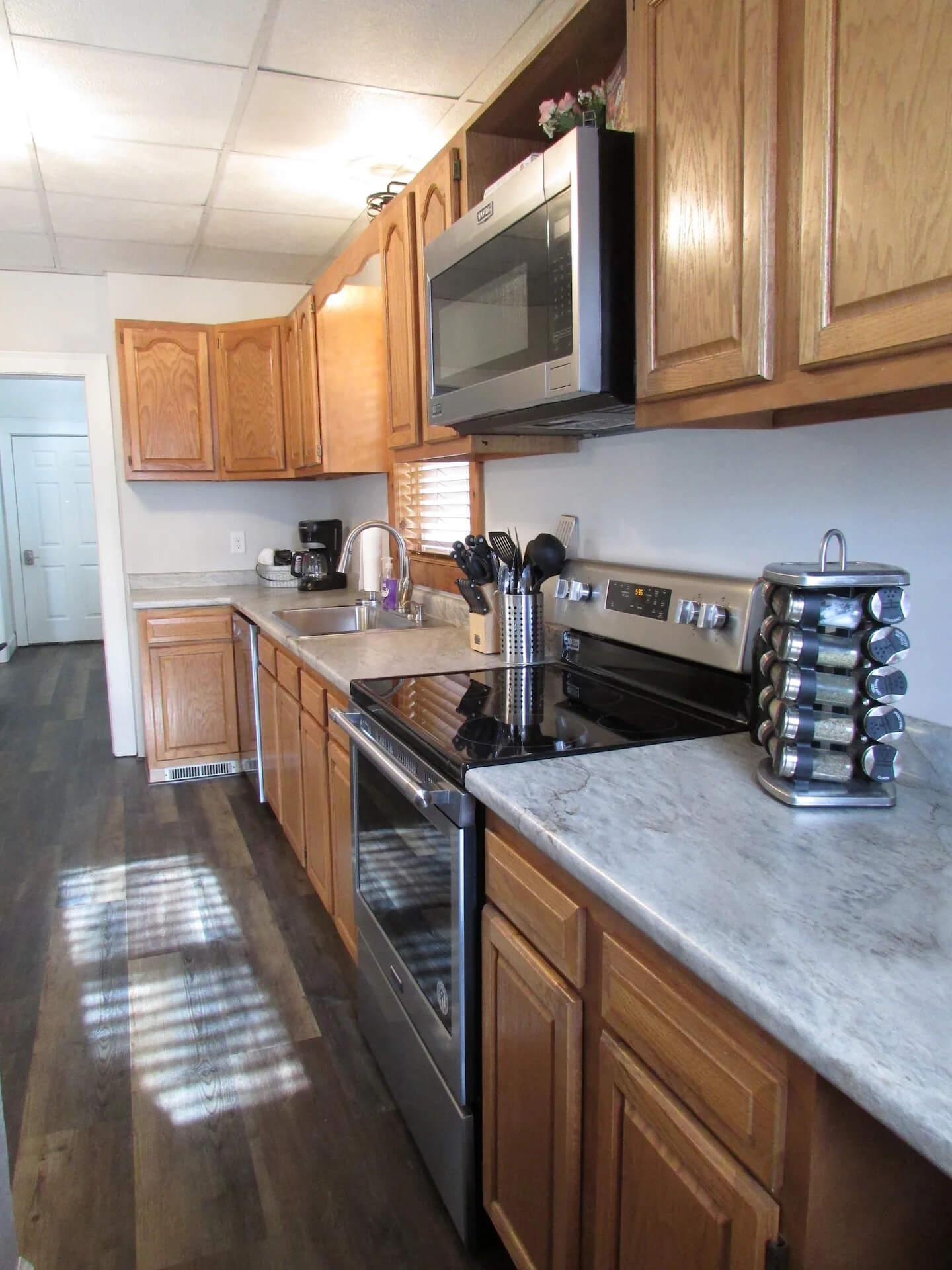 Campus Cottage - Image# 1