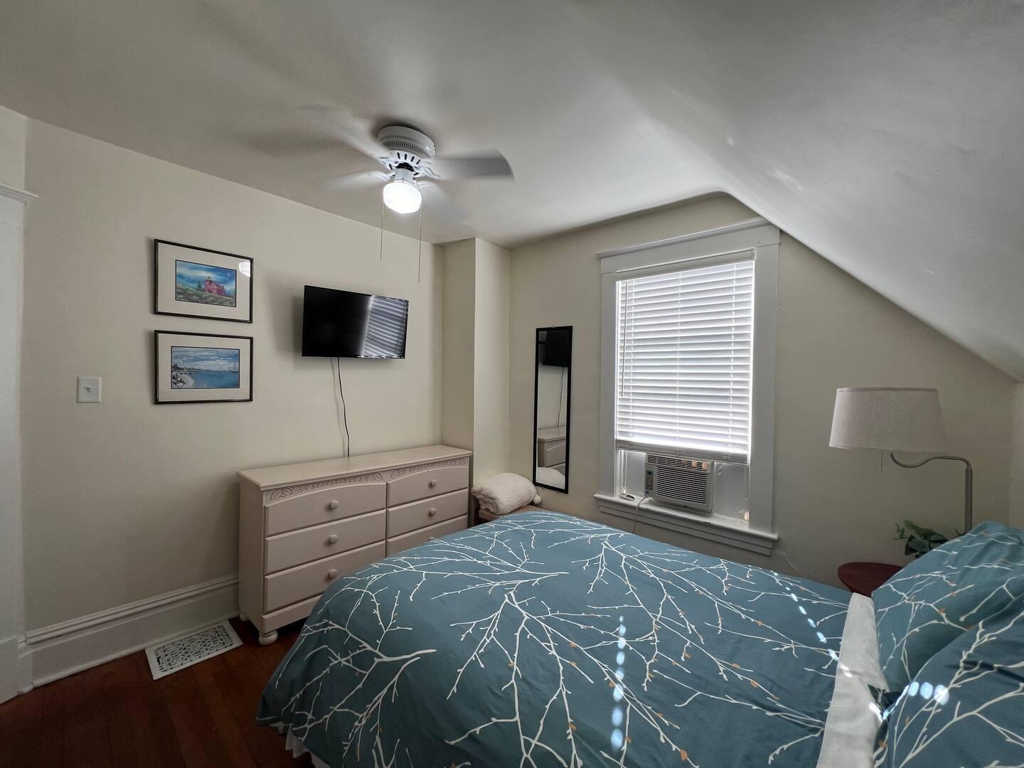 Campus Duplex (Upper Level) - Image# 1