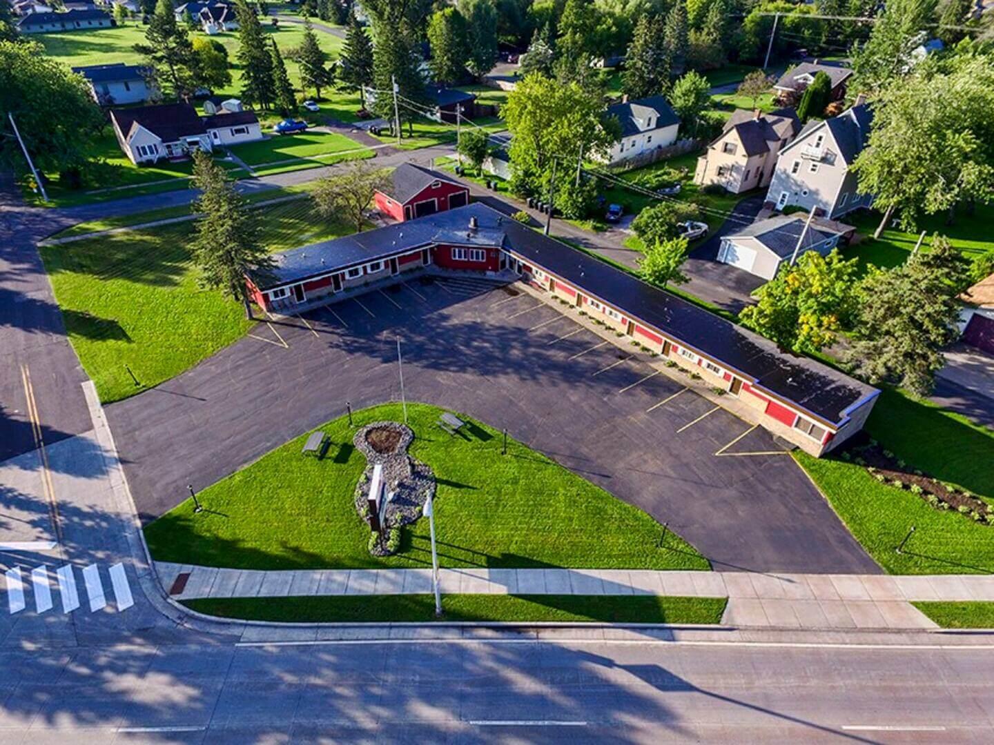 Superior Bay Boutique Motel - Unit #8 - Image# 1