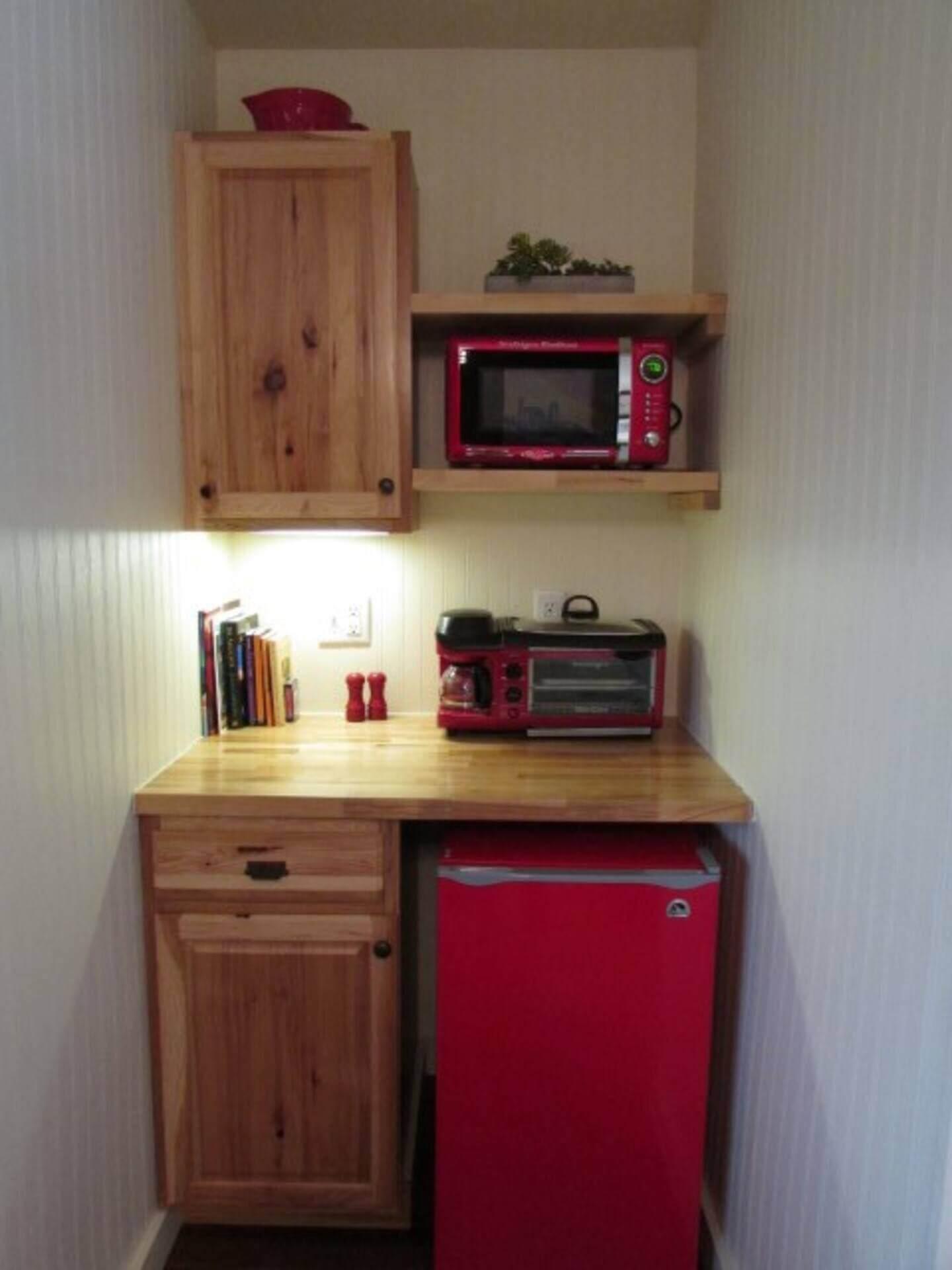 Superior Bay Boutique Motel - Unit #9 - Image# 1