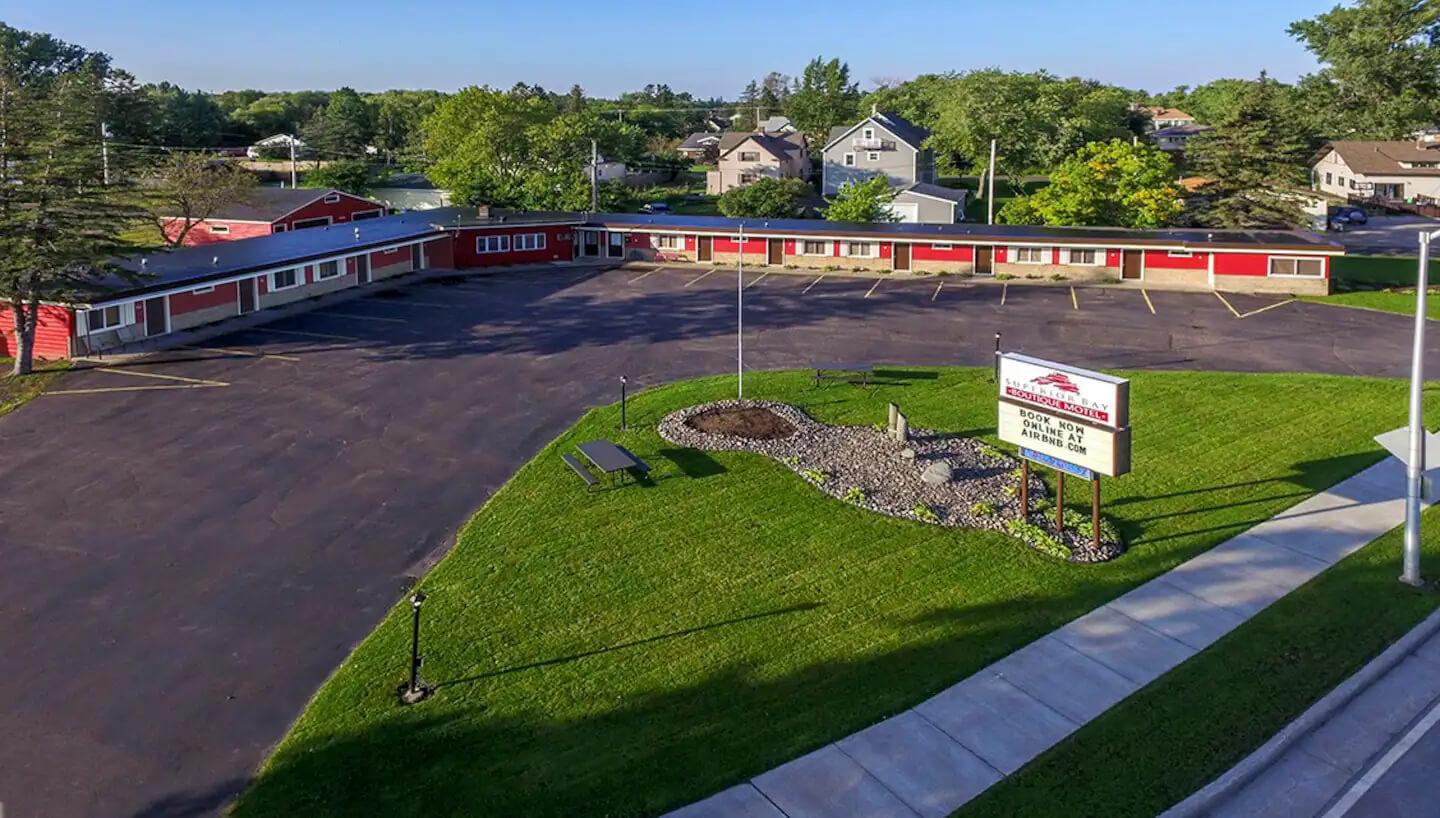 Superior Bay Boutique Motel - Unit #9 - Image# 1